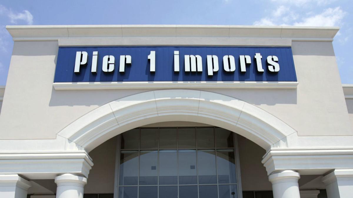 Pier 1 in-store pickup email system